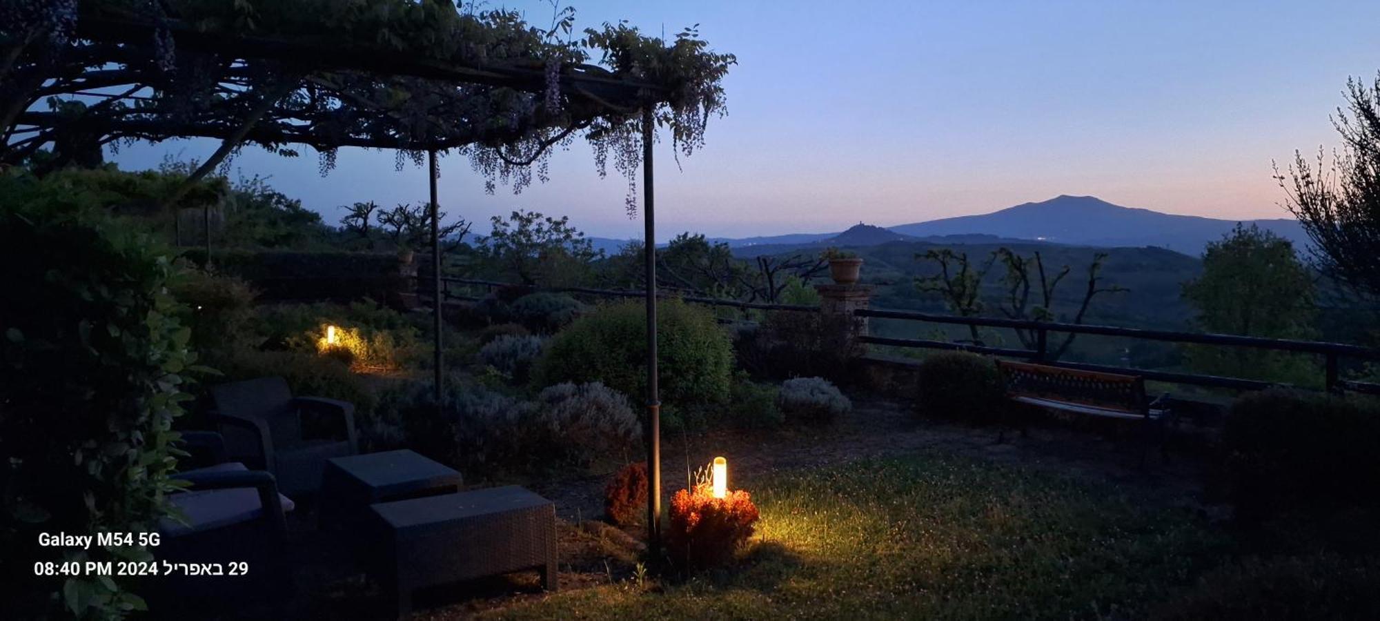 Borgo Fastelli Aparthotel Sarteano Luaran gambar